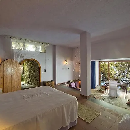Sleeps 6 Pool Air Con Wifi Villa Amalfi