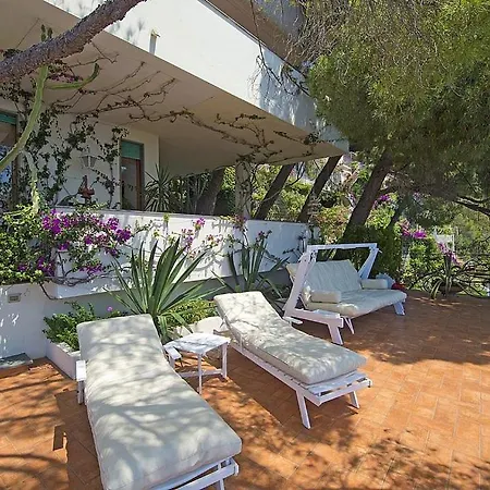 Villa Sleeps 6 Pool Air Con Wifi Amalfi