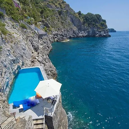 Sleeps 6 Pool Air Con Wifi * Amalfi